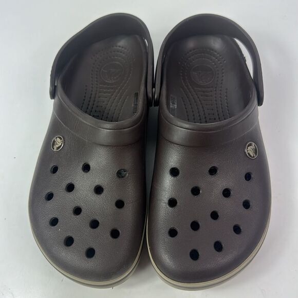 Crocs Unisex Ultra Light Classic Waterproof Clogs - Picture 9 of 12